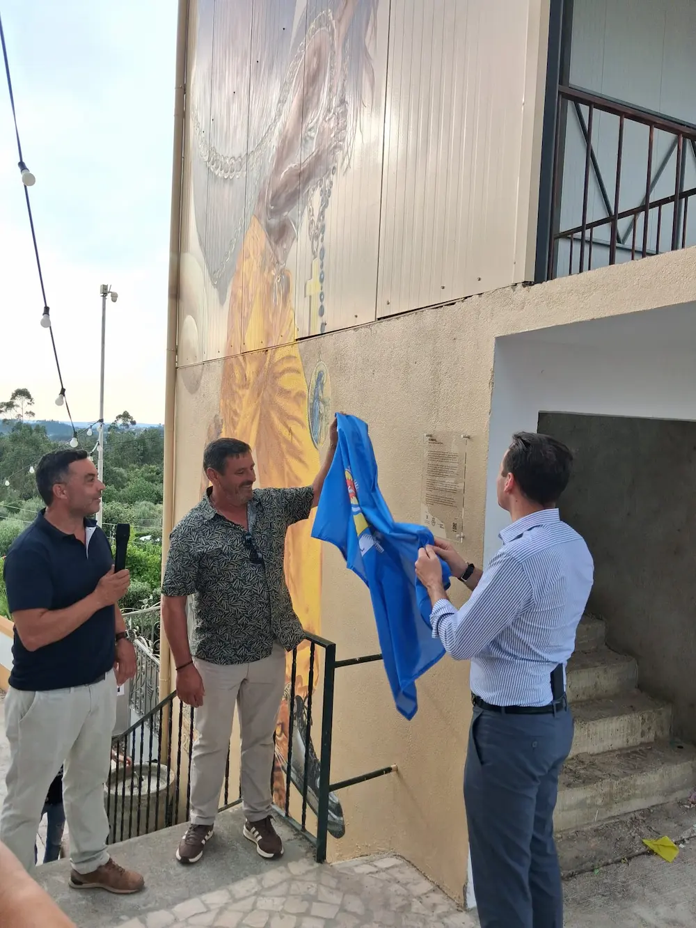 Lugar do Sobral inaugurou mural artístico que homenageia a identidade e a história da comunidade Lugar do Sobral inaugurou mural artístico que homenageia a identidade e a história da comunidade